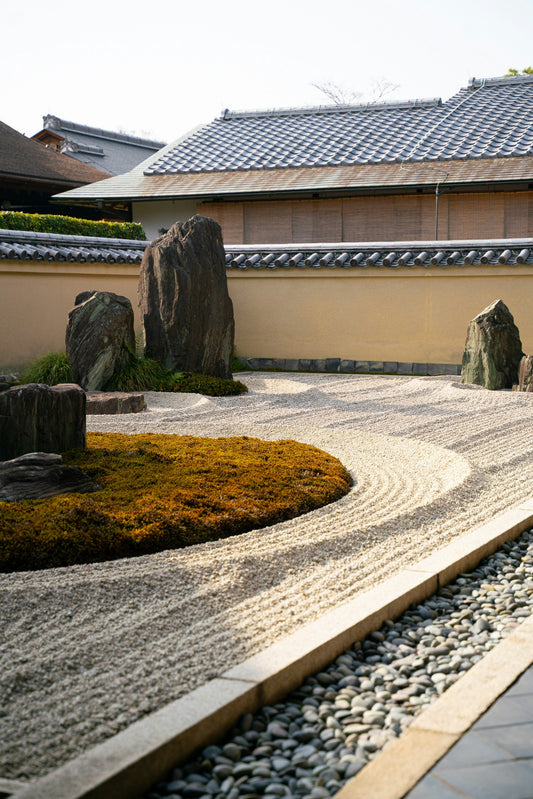 Kyoto Essentials: Foods, Crafts & Experiences You Can’t Miss