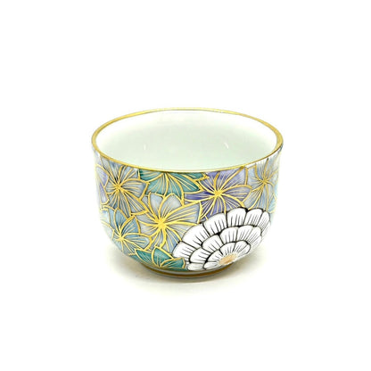 Ochoko – Whirling Blossom Pattern (Oborohanairo / Hazy Floral Blue)