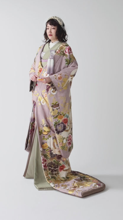 Floral Motif Scrolls Kimono (巻物に草花/ Makimononisouka)  [Ash Rose Version]