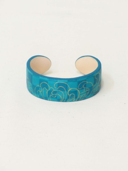 Leather Bangle “Tamaki” Line – Chrysanthemum Blue