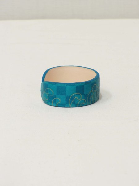Leather Bangle “Tamaki” Line – Chrysanthemum Blue